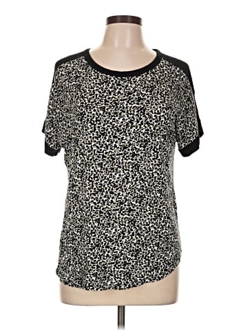 Layla Short Sleeve T-Shirt (view 1)
