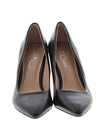 Market and Spruce Heels (view 2)