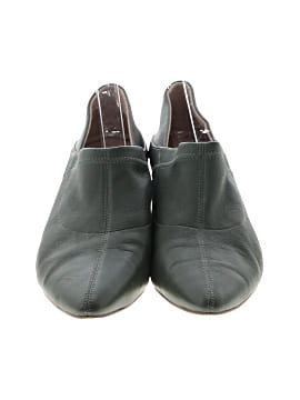 Intentionally ______ Heels (view 2)