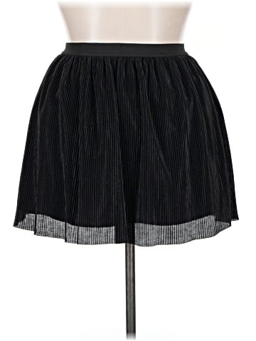 Old Navy Casual Skirt (view 2)