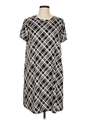 Apt. 9 Casual Dress (view 1)