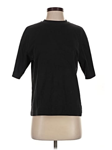 Uniqlo U Short Sleeve Turtleneck (view 1)