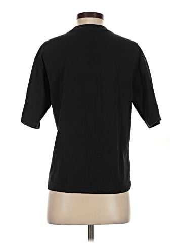 Uniqlo U Short Sleeve Turtleneck (view 2)