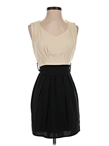 Love 21 Cocktail Dress (view 1)