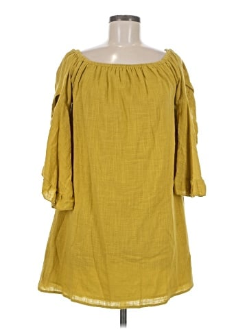 Hayden 3/4 Sleeve Blouse (view 1)