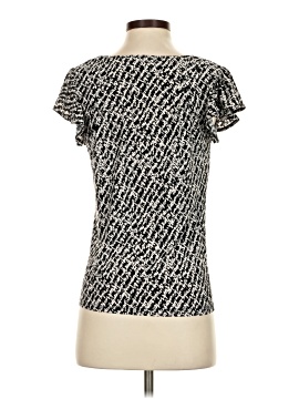 The Limited Short Sleeve Top (view 2)