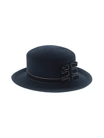 Betmar Hat (view 1)