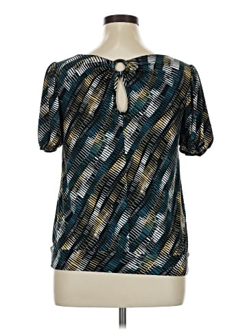 Candie's Short Sleeve Blouse (view 2)
