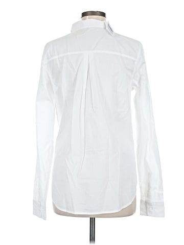 Old Navy Long Sleeve Button-Down Shirt (view 2)