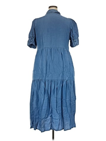 Crown & Ivy Casual Dress (view 2)