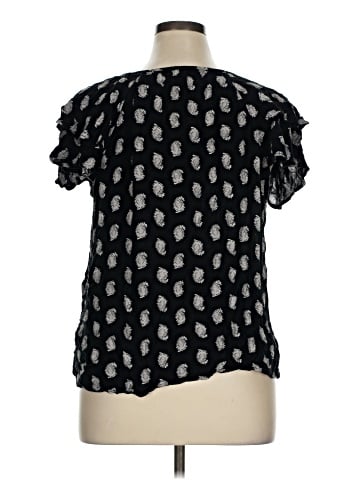 Old Navy Short Sleeve Blouse (view 2)