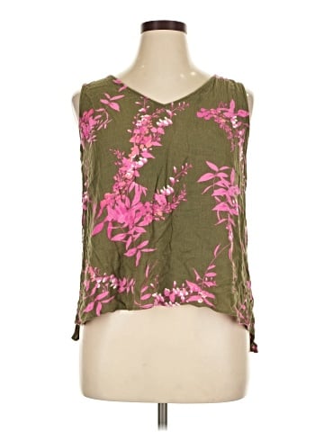 a.n.a. A New Approach Sleeveless Blouse (view 1)