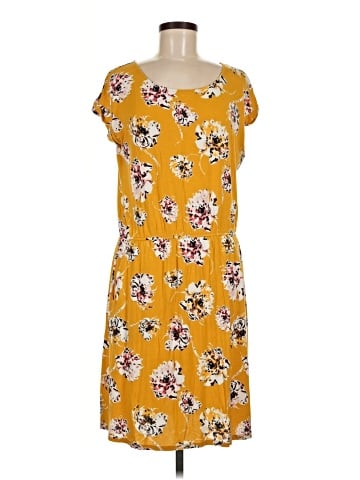 Apt. 9 Casual Dress (view 1)