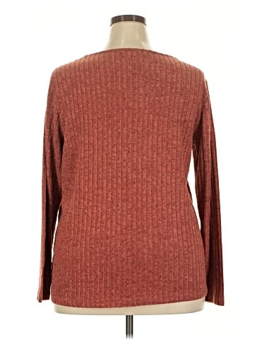 Sampeel Pullover Sweater (view 2)