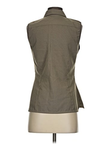 Jack Wolfskin Sleeveless Button-Down Shirt (view 2)