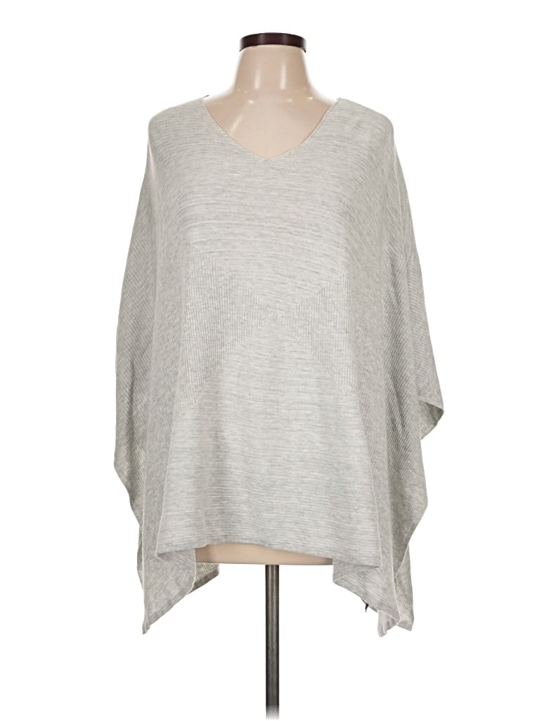 Pre-owned Tommy Hilfiger Poncho In Gray