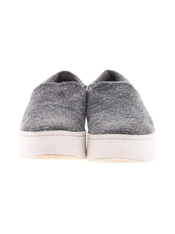 Vince. Sneakers (view 2)