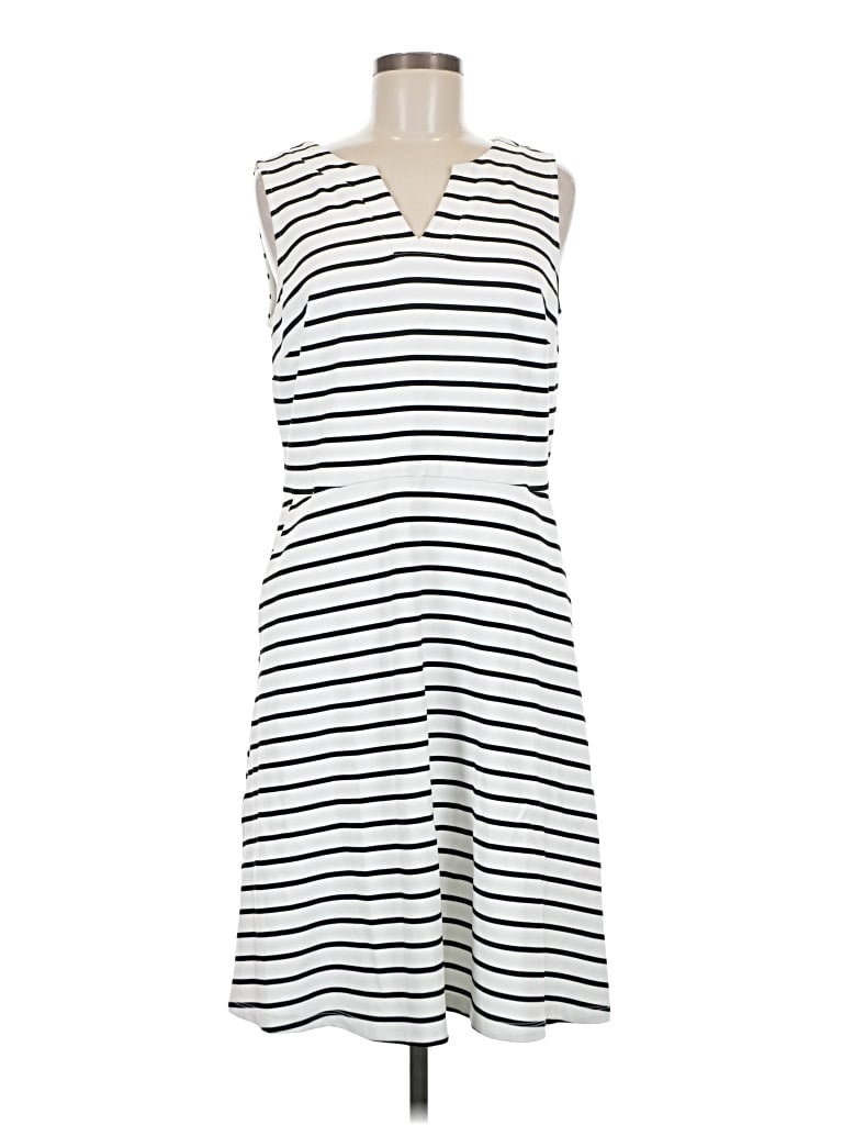 Pre-owned Croft & Barrow Casual Dress In White