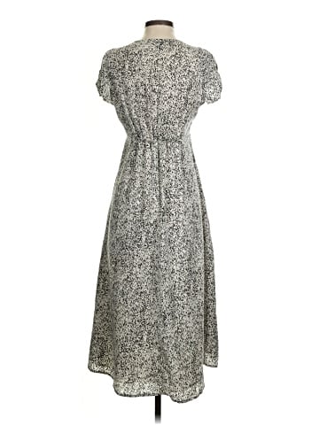 Banana Republic Factory Store Casual Dress (view 2)