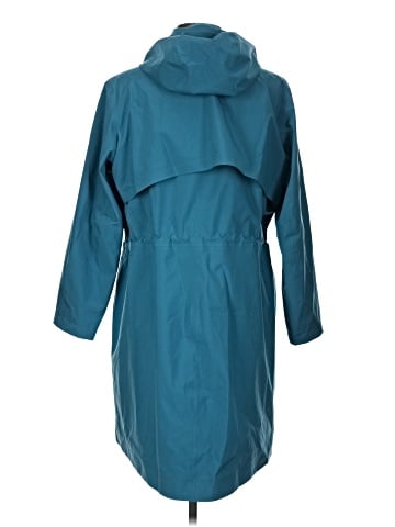 Lululemon Athletica Raincoat (view 2)