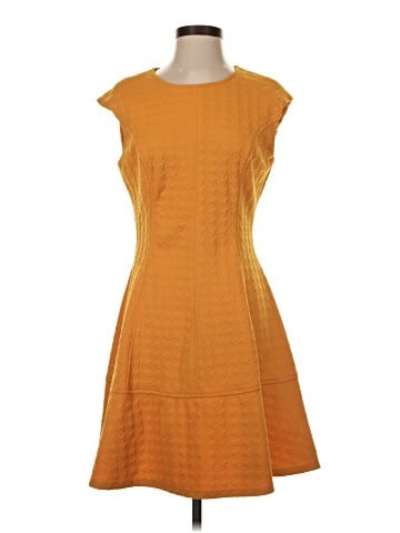 Liz Claiborne Casual Dress (view 1)