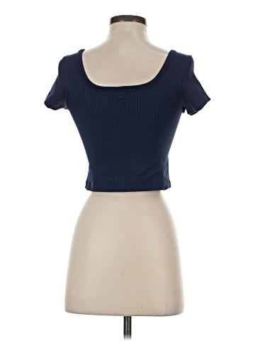 Victoria's Secret Pink Short Sleeve T-Shirt (view 2)