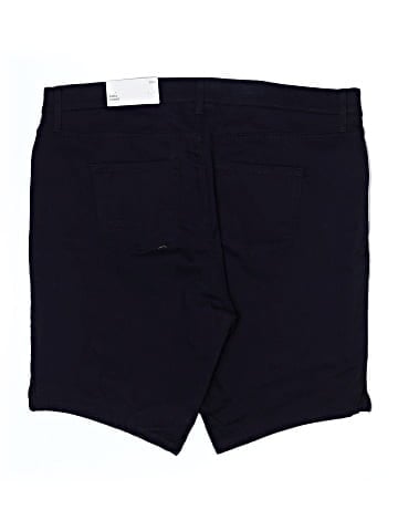 Liz Claiborne Shorts (view 2)