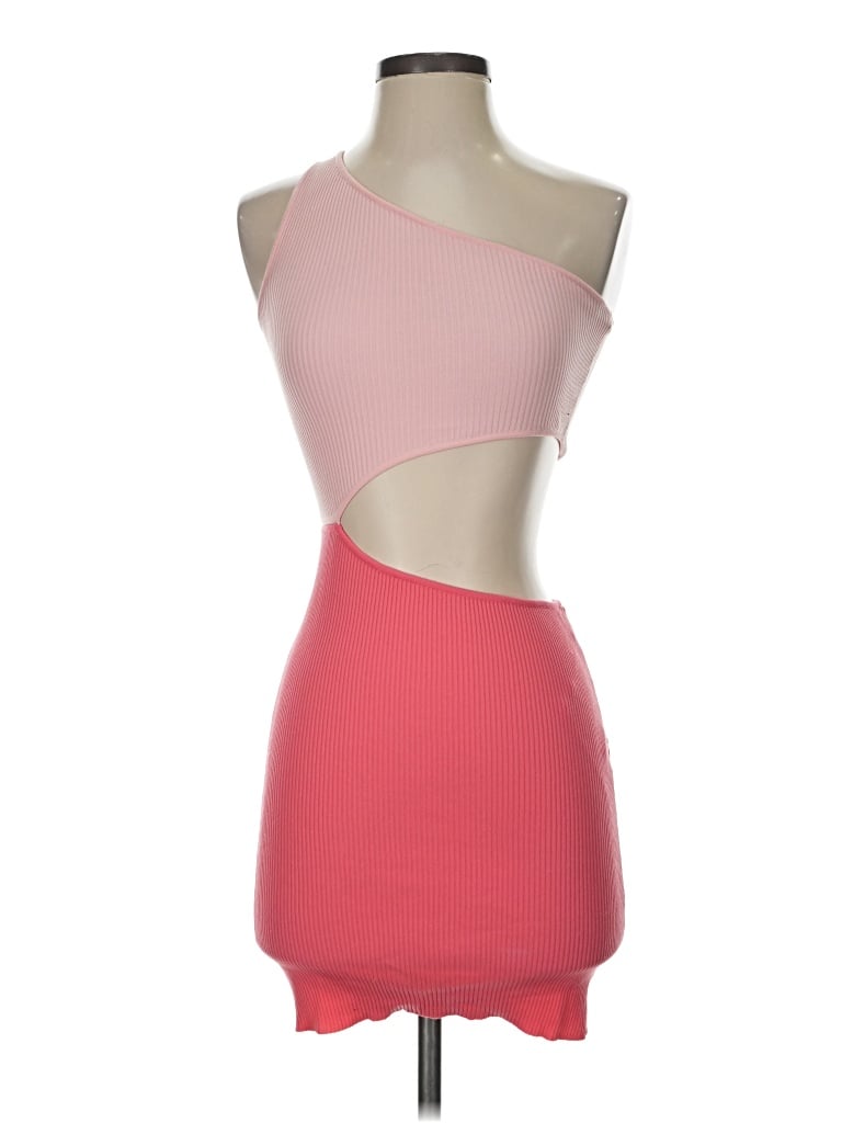 Pre-owned Bershka Cocktail Dress In Pink