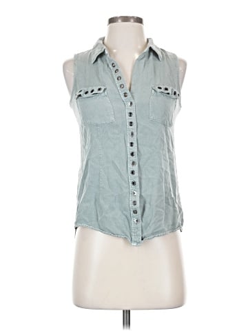 Rock & Republic Sleeveless Button-Down Shirt (view 1)