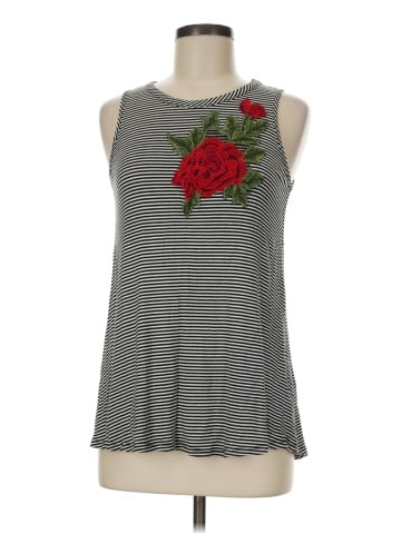 Cha Cha Vente Sleeveless Top (view 1)