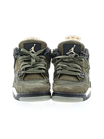 Air Jordan 4 Retro SE 'Craft Medium Olive (GS)' Sneakers (view 2)