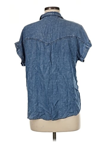 Jane and Delancey Short Sleeve Button-Down Shirt (view 2)