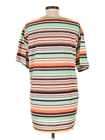 Lularoe Short Sleeve T-Shirt (view 2)