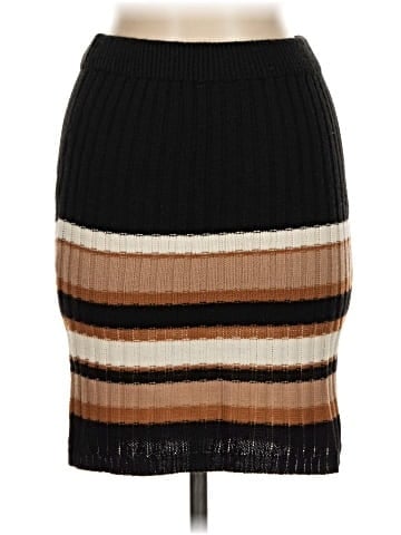 No Boundaries Casual Skirt (view 2)