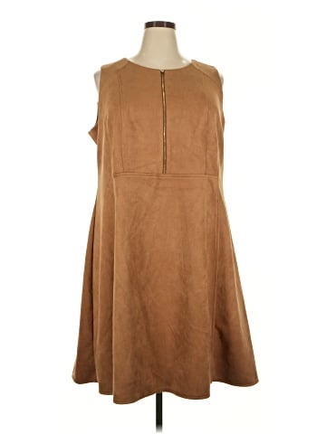Sandra Darren Casual Dress (view 1)