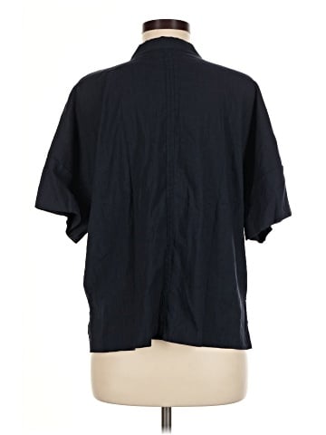 Vince. Short Sleeve Blouse (view 2)