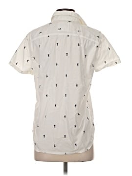 Hollister Short Sleeve Button-Down Shirt (view 2)
