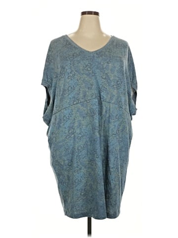Saturday Sunday 3/4 Sleeve T-Shirt (view 1)