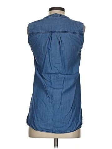 Velvet Heart Sleeveless Button-Down Shirt (view 2)
