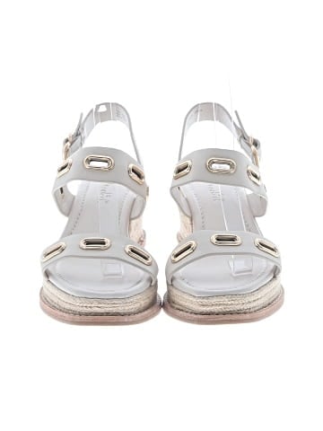 Splendid Wedges (view 2)