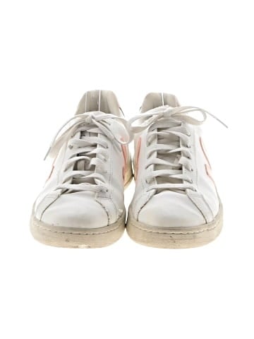 VEJA Sneakers (view 2)