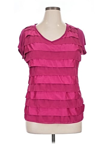 The Limited Short Sleeve Top (view 1)
