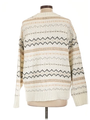 American Eagle Outfitters Pullover Sweater (view 2)