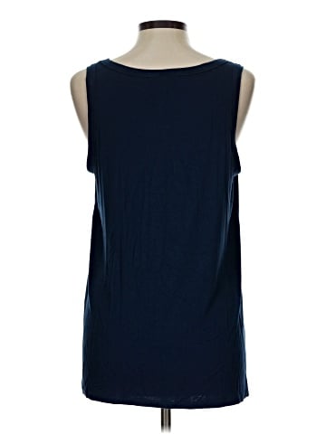 LUXE Sleeveless T-Shirt (view 2)