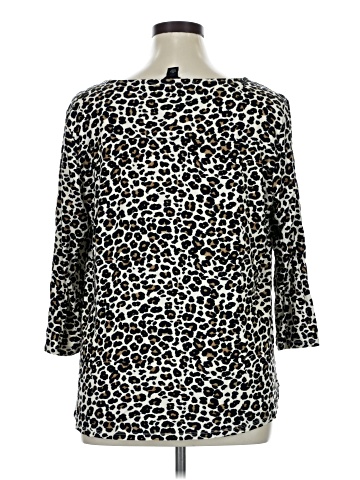 Intro 3/4 Sleeve Blouse (view 2)