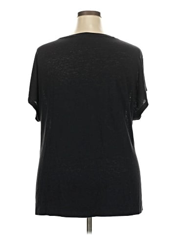 Old Navy Short Sleeve T-Shirt (view 2)