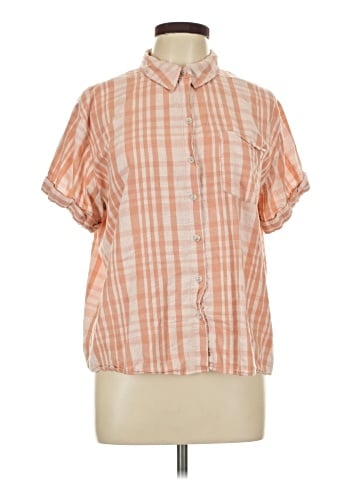 Universal Thread Short Sleeve Button-Down Shirt (view 1)