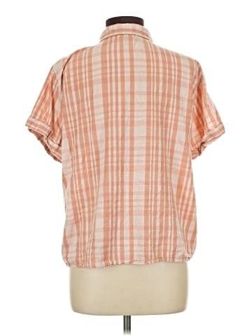 Universal Thread Short Sleeve Button-Down Shirt (view 2)