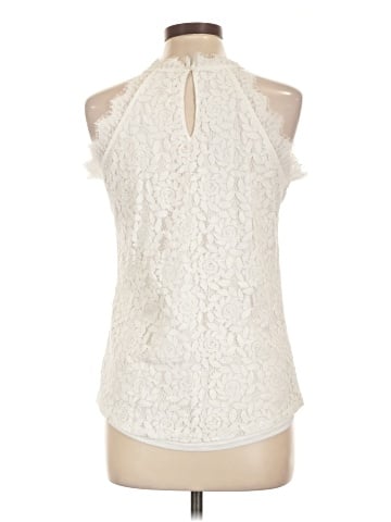 Berryou Sleeveless Blouse (view 2)