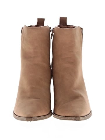 Universal Thread Ankle Boots (view 2)